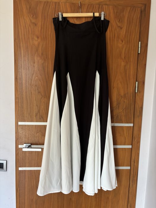 Sukienka Commense r.S biało czarna