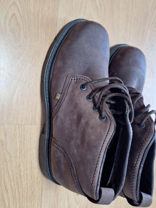 Botas novas 44 Pull & Bear