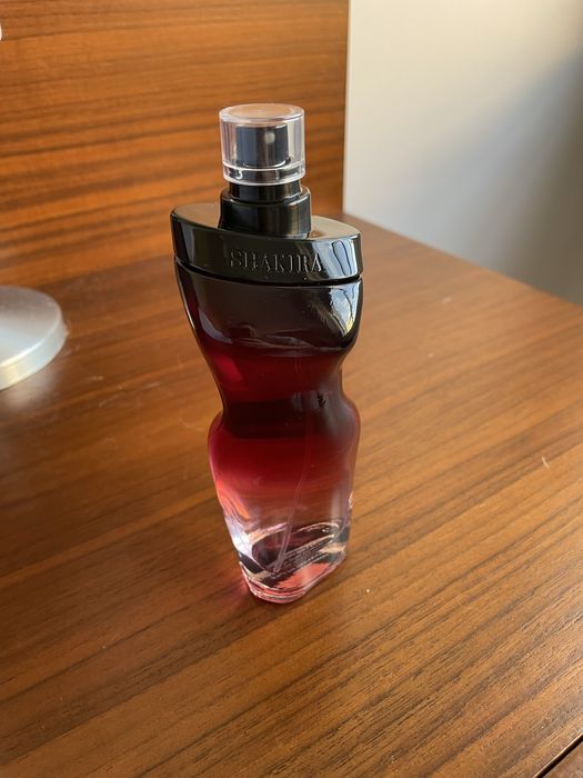Perfume Shakira Red Midnight