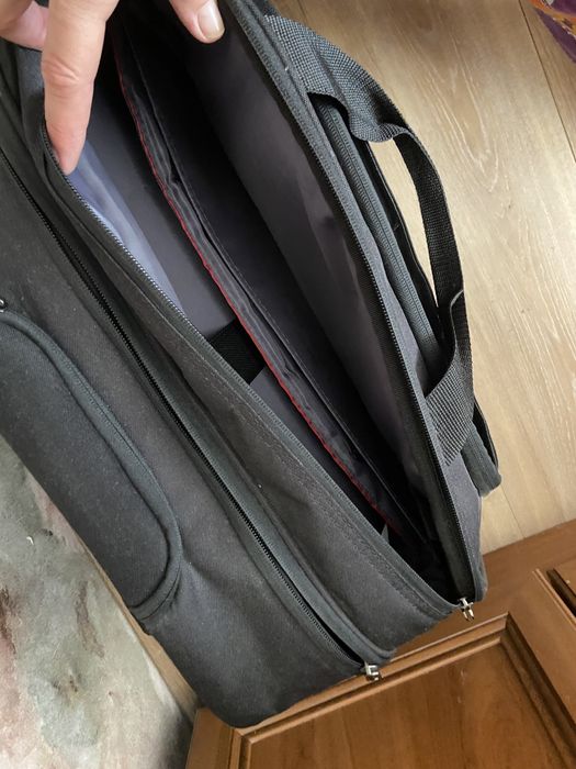 Деловой чемодан samsonite