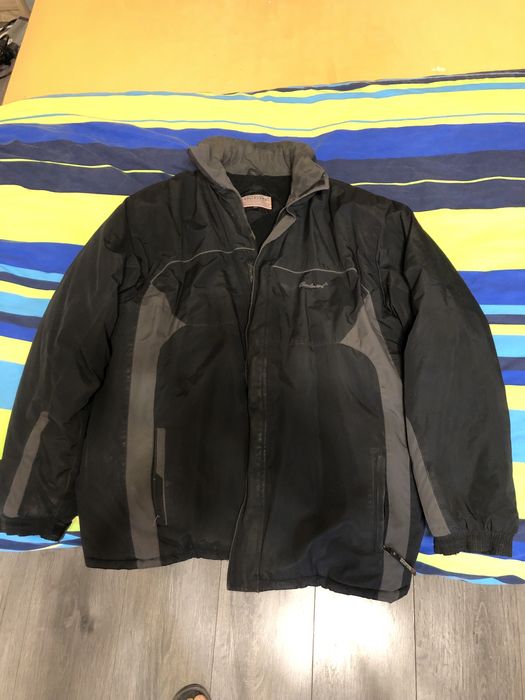 Продам теплую зимную куртку, б/у, в хорошем состоянии