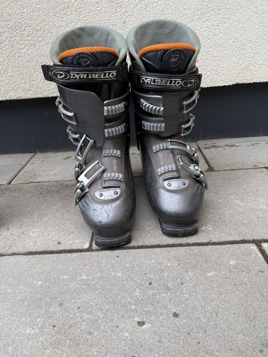 Продам лижі, черевики до них