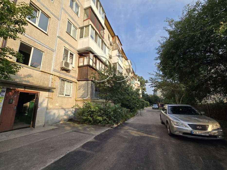 Продаж 1 кімн. квартири вулиця Стражеско 11
