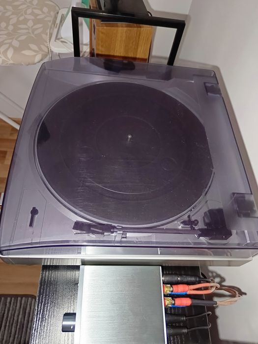 Gramofon Aiwa px-e860