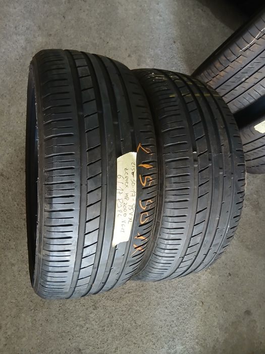 2 Pneus 215/50R17 seminovos