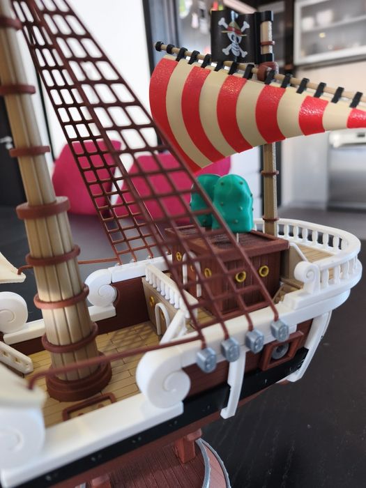 Peça Coleção One Piece Going Merry