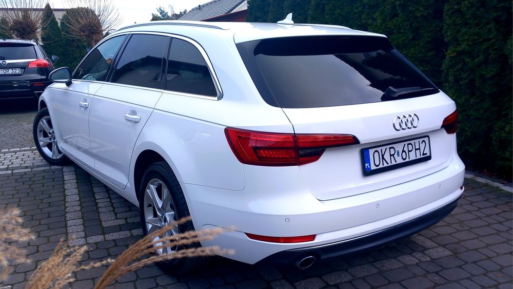 Audi A4 2.0TDI 150KM/ S-tronic/ sprowadzony/ PO PEŁNYM SERWISIE!!!