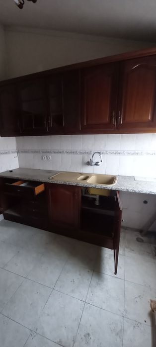 Móveis de cozinha em madeira