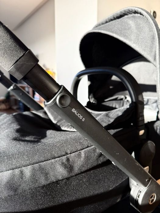 Carrinho Cybex Balios S - 2 em 1 Como Novo