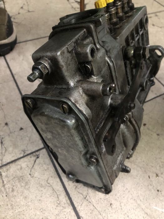 Паливний насос..