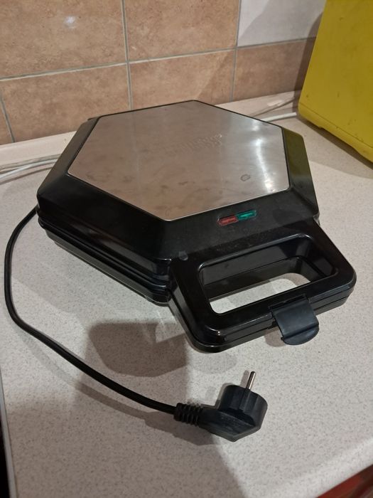 Opiekacz do samosy lub mini szarlotka na cieście francuskim