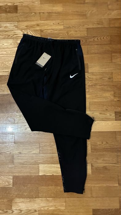 Nike run division phenom