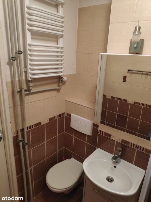 Pokój z widną kuchnią, 30m2 przy Parku Skaryszewskim, ul. Kinowa