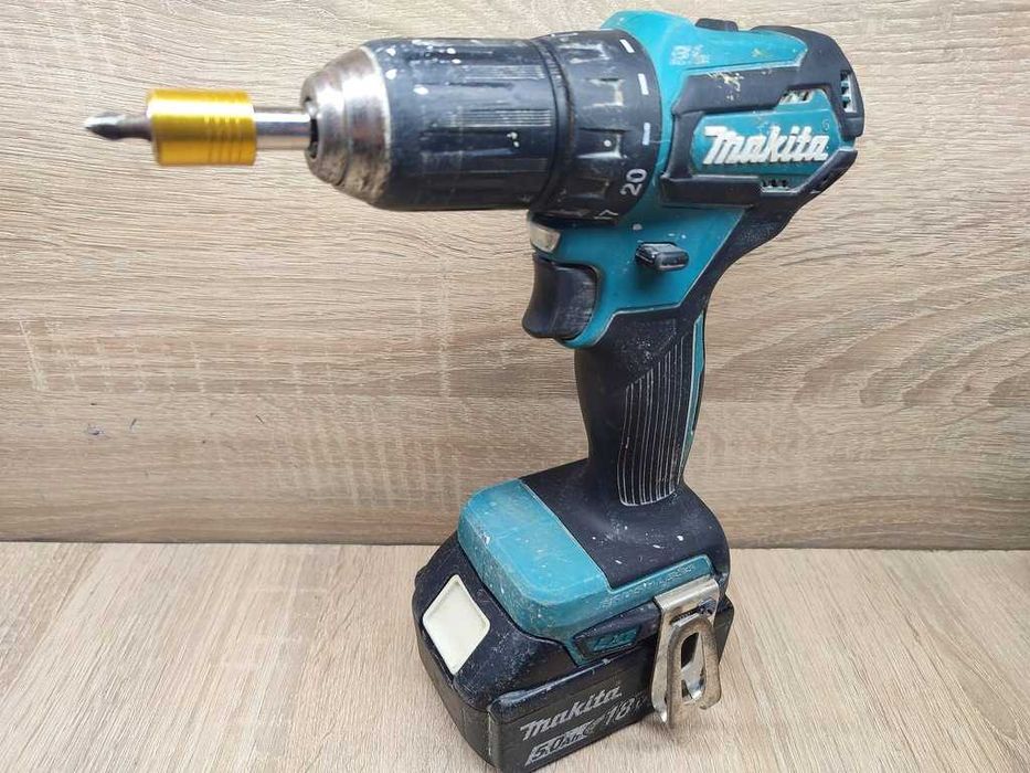 Wkrętarka Makita DDF483 + ładowarka