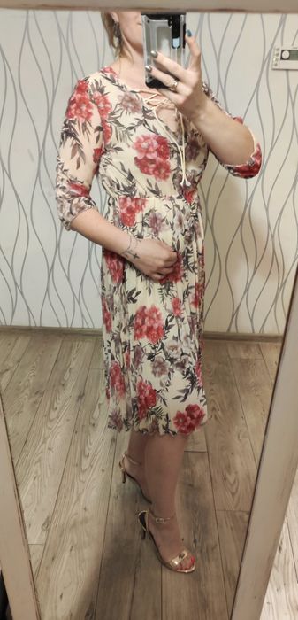 Sukienka na imprezę