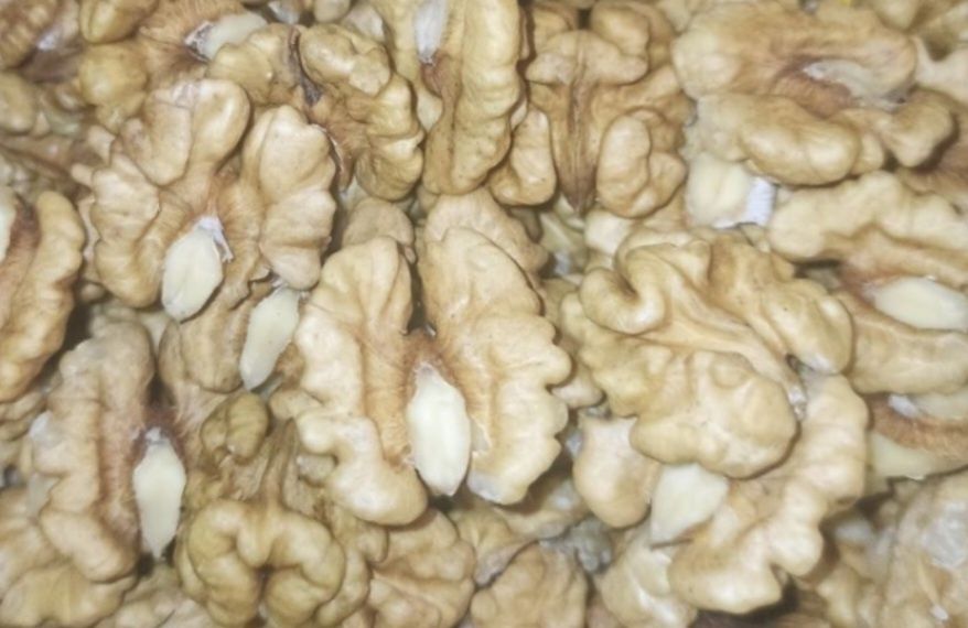 Ядра волоського грецького горіха