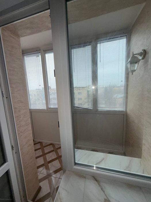 Продам 2  кімнатну квартиру.