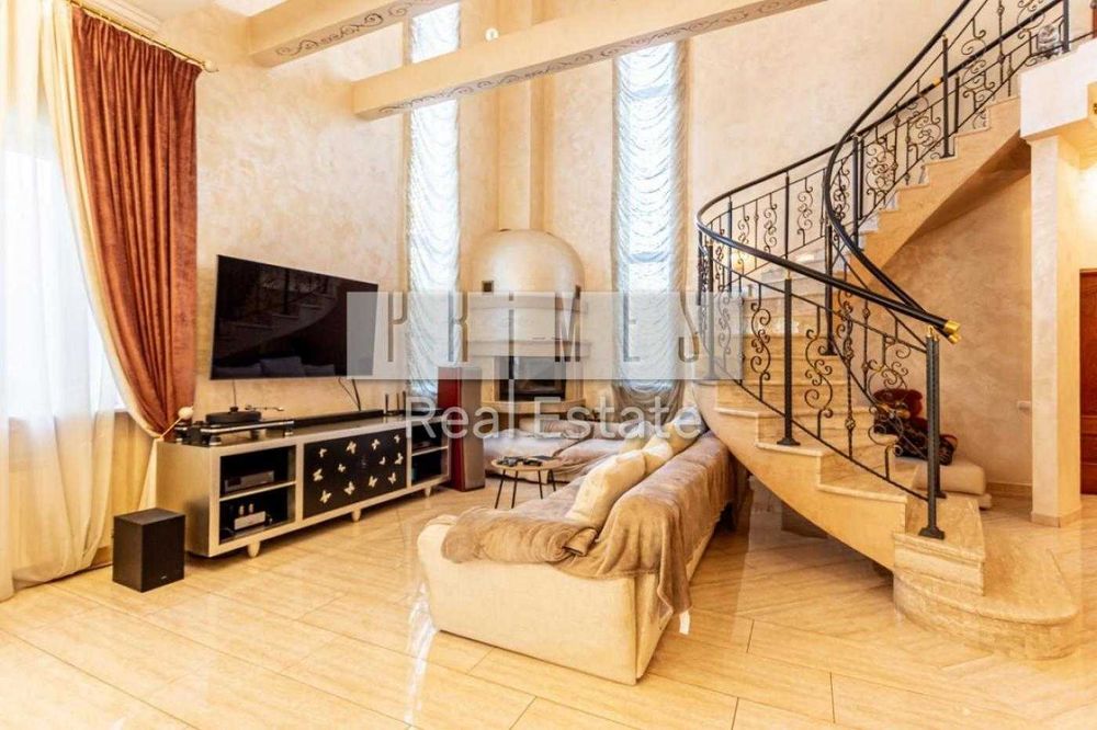 Продажа дома 461м2 Подгорцы, Обуховское направление