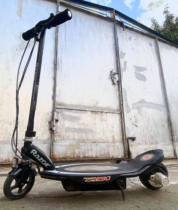 Самокат Електро Детский