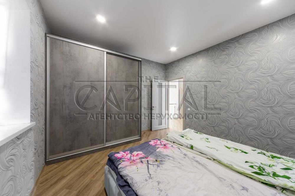 Продажа 2-этажного дома, с. Пуховка, Броварской р-н.