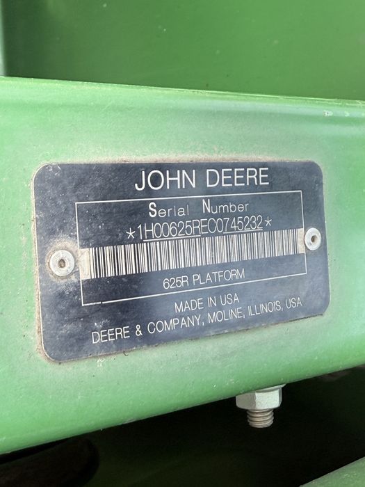 Зернова Жатка John Deere 625R