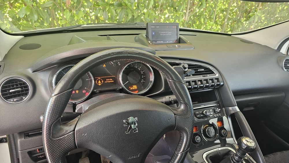 Peugeot 3008 1.6 Hdi 2012
