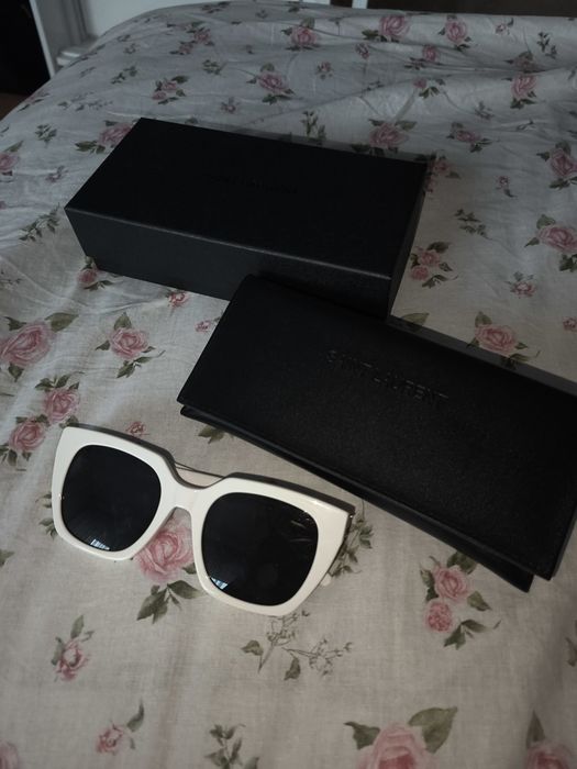 Okulary przeciwsłoneczne Saint Laurent SL M143/F 002 białe
