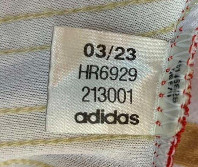 Продам футбольную футболку