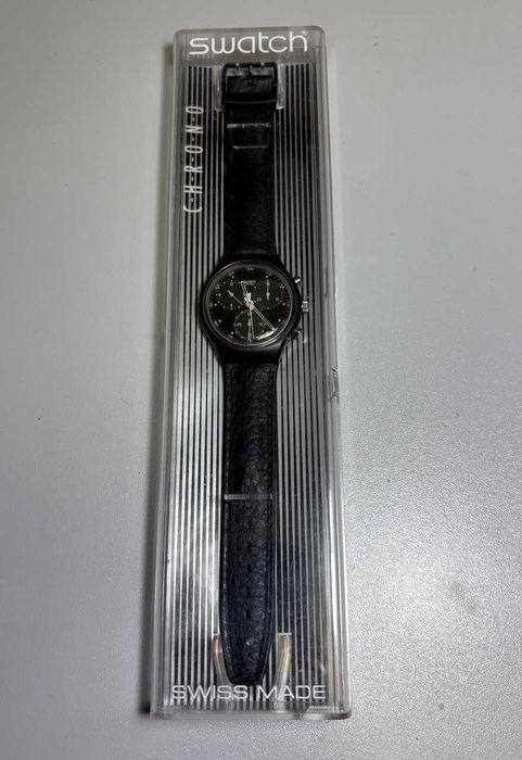 Продаются часы Swatch Chrono WALTSTREET SCB106  ( Made Swiss)