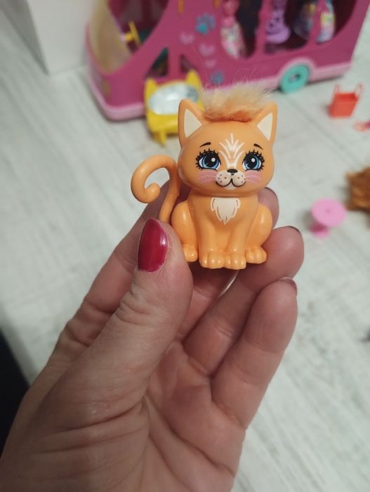 Enchantimals mobilne studio mody lalka, samochód,