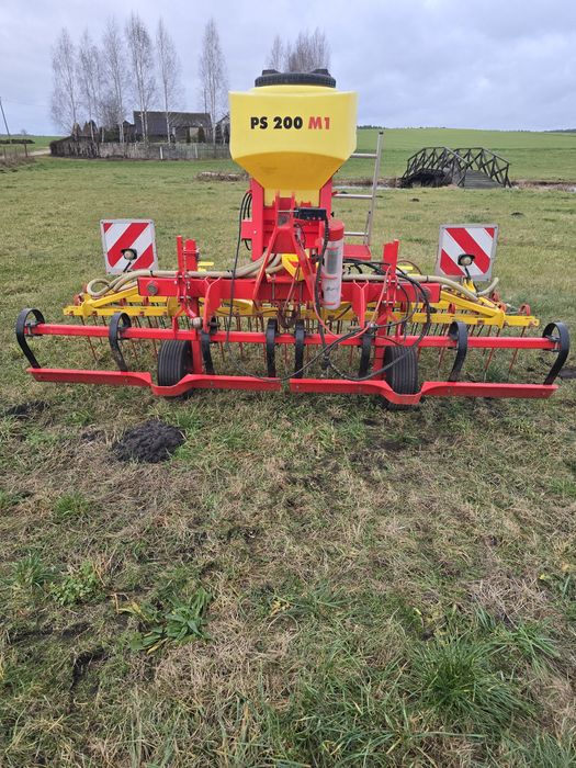 Siewnik Agregat do siewu i podsiewu traw APV GS 300 M1  PS 200 M1