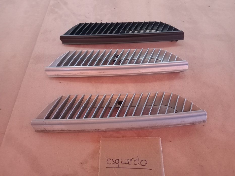 Grelha superior esquerda smart fortwo 450