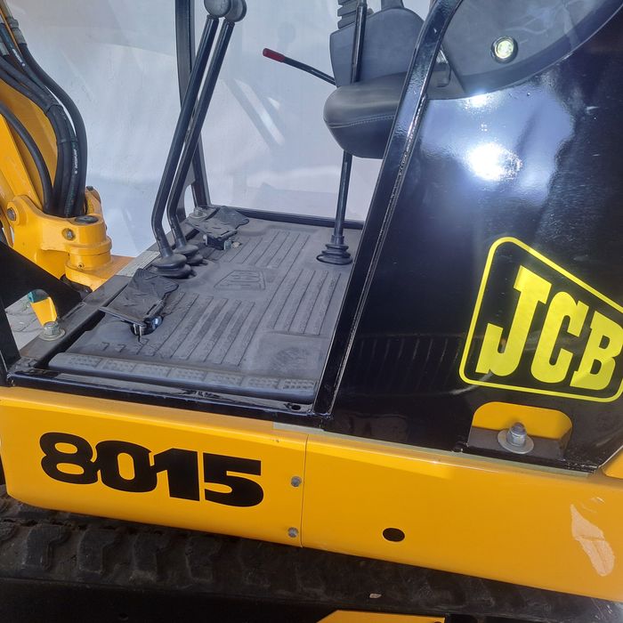 JCB  8015 mini giratória