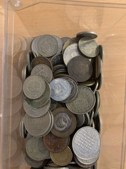 Moedas antigas encontradas e colecionadas