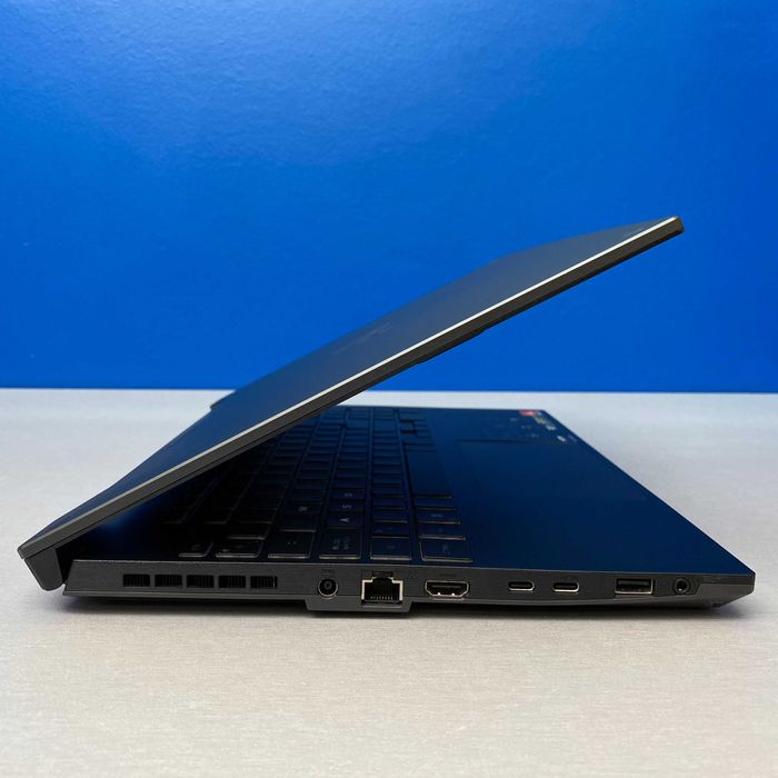 ASUS ROG Strix G713RW - 17.3" 240Hz (Ryzen 9 6900HX/32GB/RTX 3070 Ti)