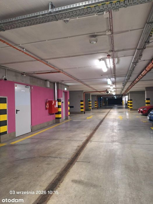 Miejsce parkingowe do wynajęcia I ul. Ficowskiego - Widok 3