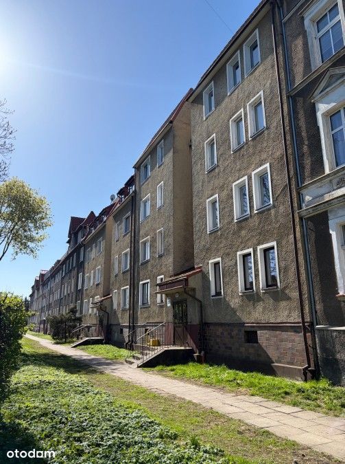 Mieszkanie 3 Pokoje Balkon Parter Parking