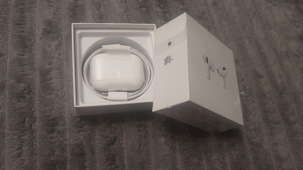 Наушники AirPods pro 2