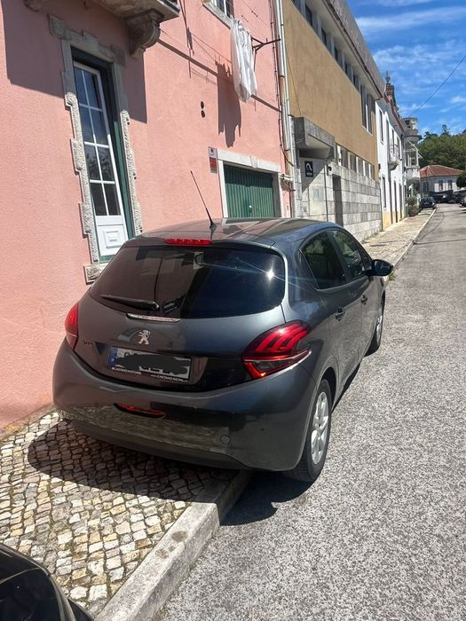 Peugeot 208 Pure Tech