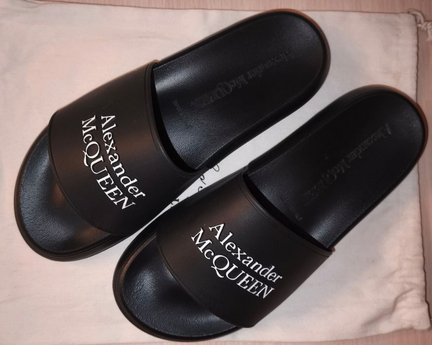 Шлёпанцы Alexander McQueen