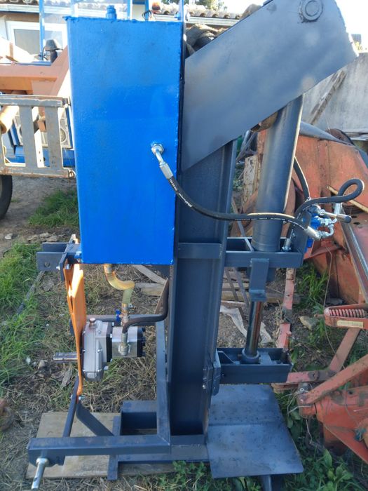 Rachador 12T  trator