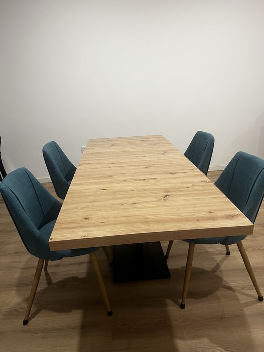 Mesa jantar extensível + 4 cadeiras - excelente estado