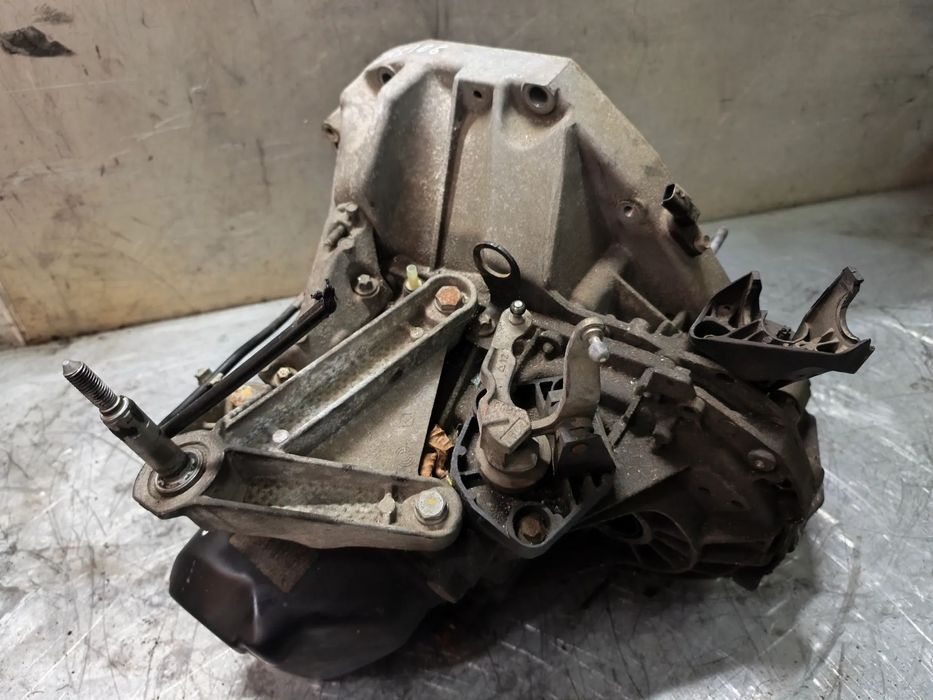 CAIXA DE VELOCIDADES NISSAN ALMERA N16 1.5DCI JR5106