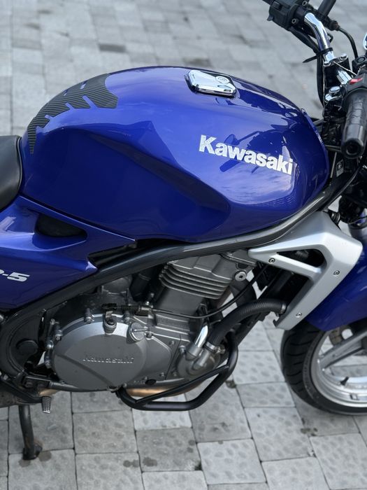 Продам Kawasaki Er5
