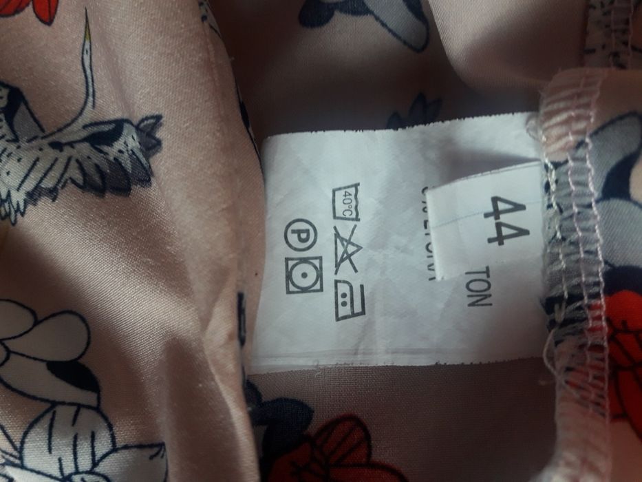 Легка зручна сукня