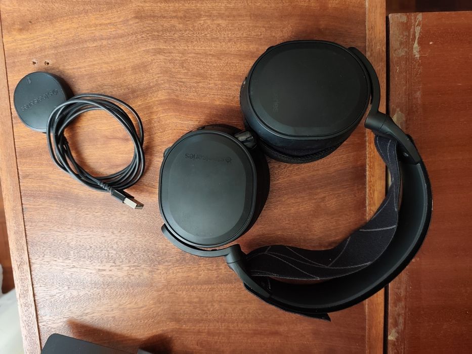Headset Steelseries Artis Pro Wireless64740660653186120