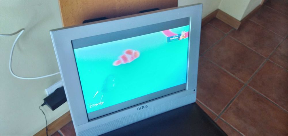 Tv, monitor pc LCD 15'