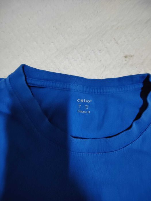 T-shirt Célio tam. L em bom estado