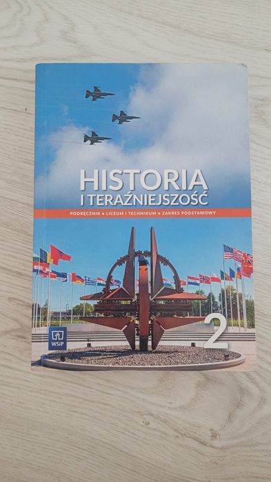 Historia i teraźniejszość klasa 2