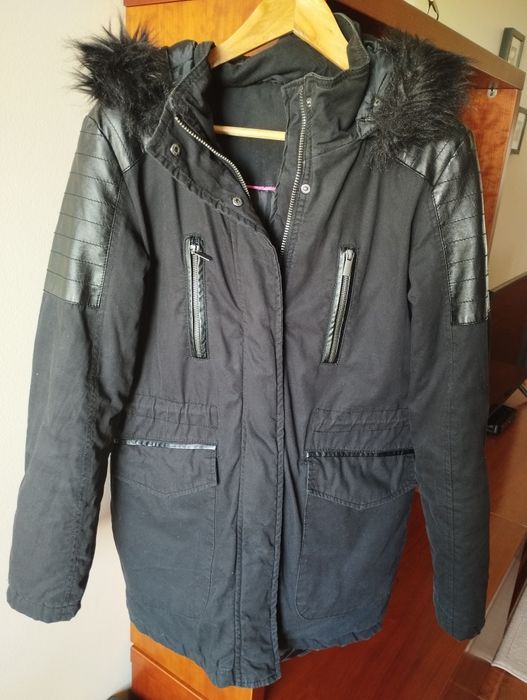 Casacos novos, quentinhos  , usados uma única vez.